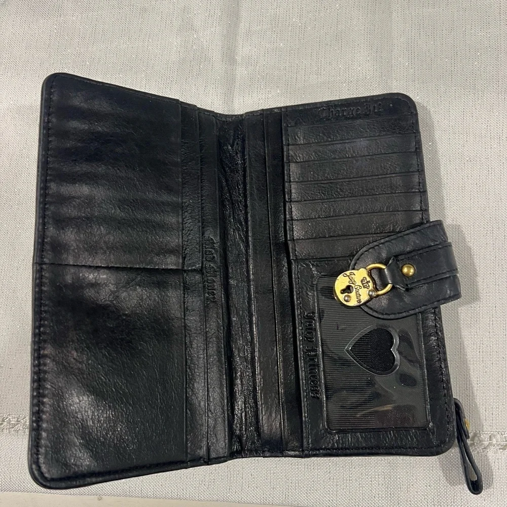 Juicy contour Black Leather Wallet